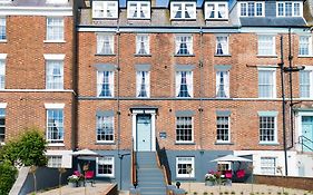 The Boat House Luxury Apartments Scarborough